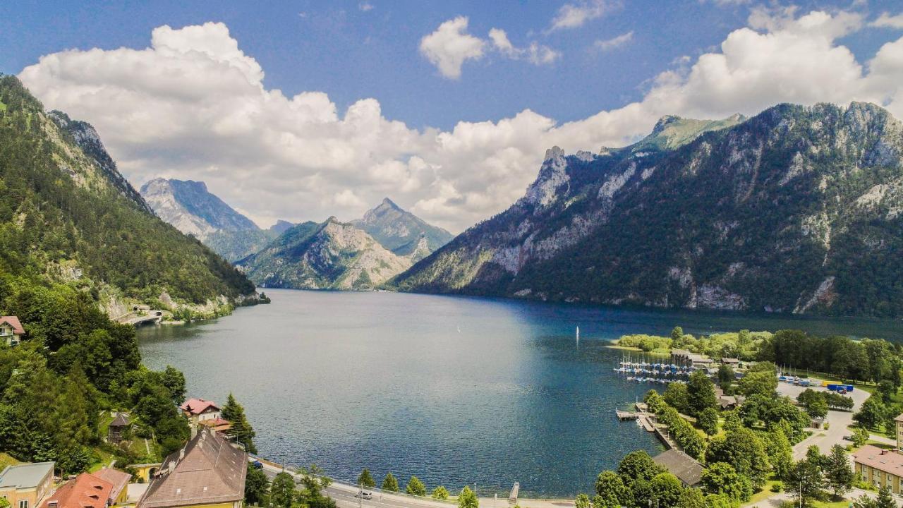 Landhotel Post Ebensee Am Traunsee ***S Bagian luar foto