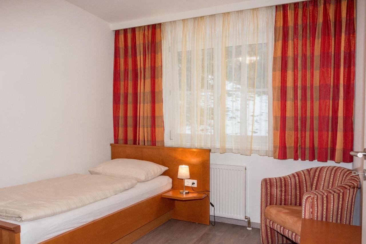 Landhotel Post Ebensee Am Traunsee ***S Bagian luar foto