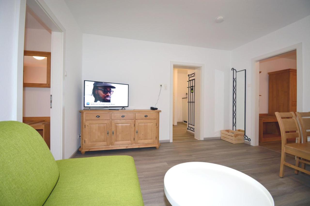 Landhotel Post Ebensee Am Traunsee ***S Bagian luar foto